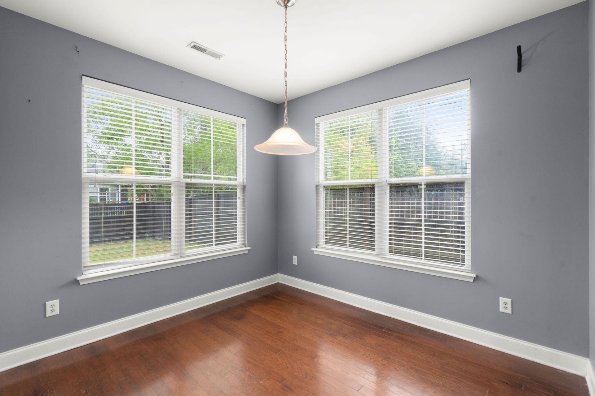 532 Crossland Drive Photo 18