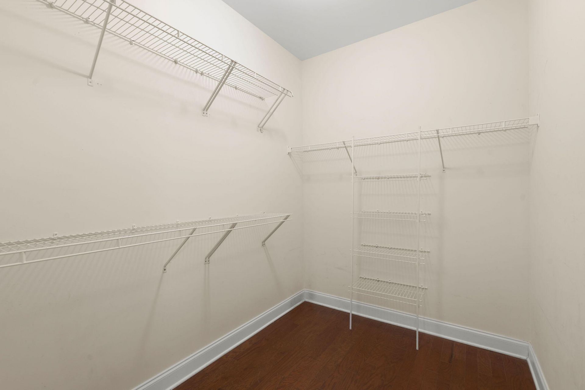 532 Crossland Drive Photo 23