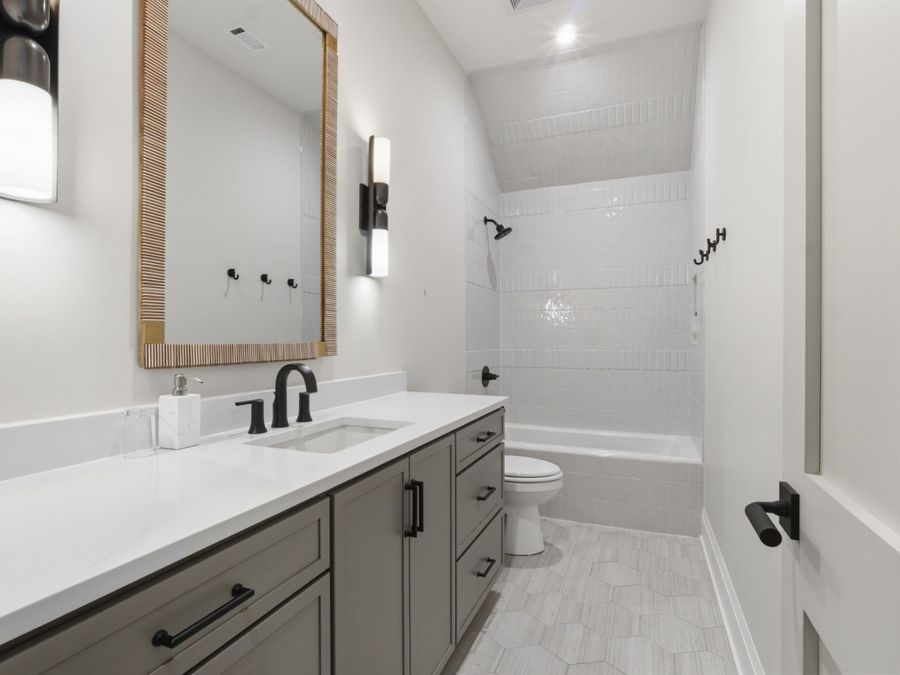 Property Image 73