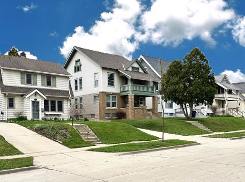 Main Photo