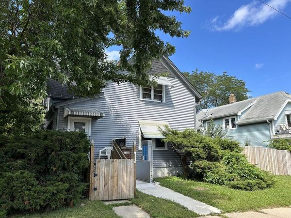 3130 W Cameron Ave, Unit 3130A, Milwaukee, WI 53209