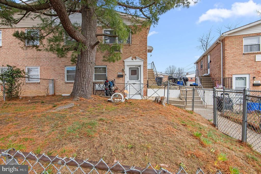 535 Avon Street , Philadelphia, PA 19116 Main Photo