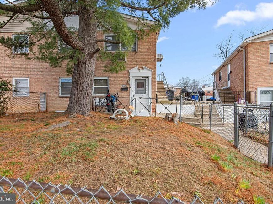 535 Avon Street, Philadelphia, PA 19116 Main Photo