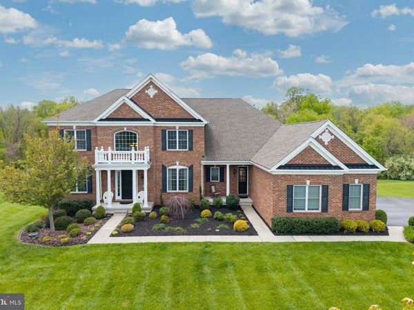 1050 HATCHES MILL DRIVE, MEDIA, PA 19063