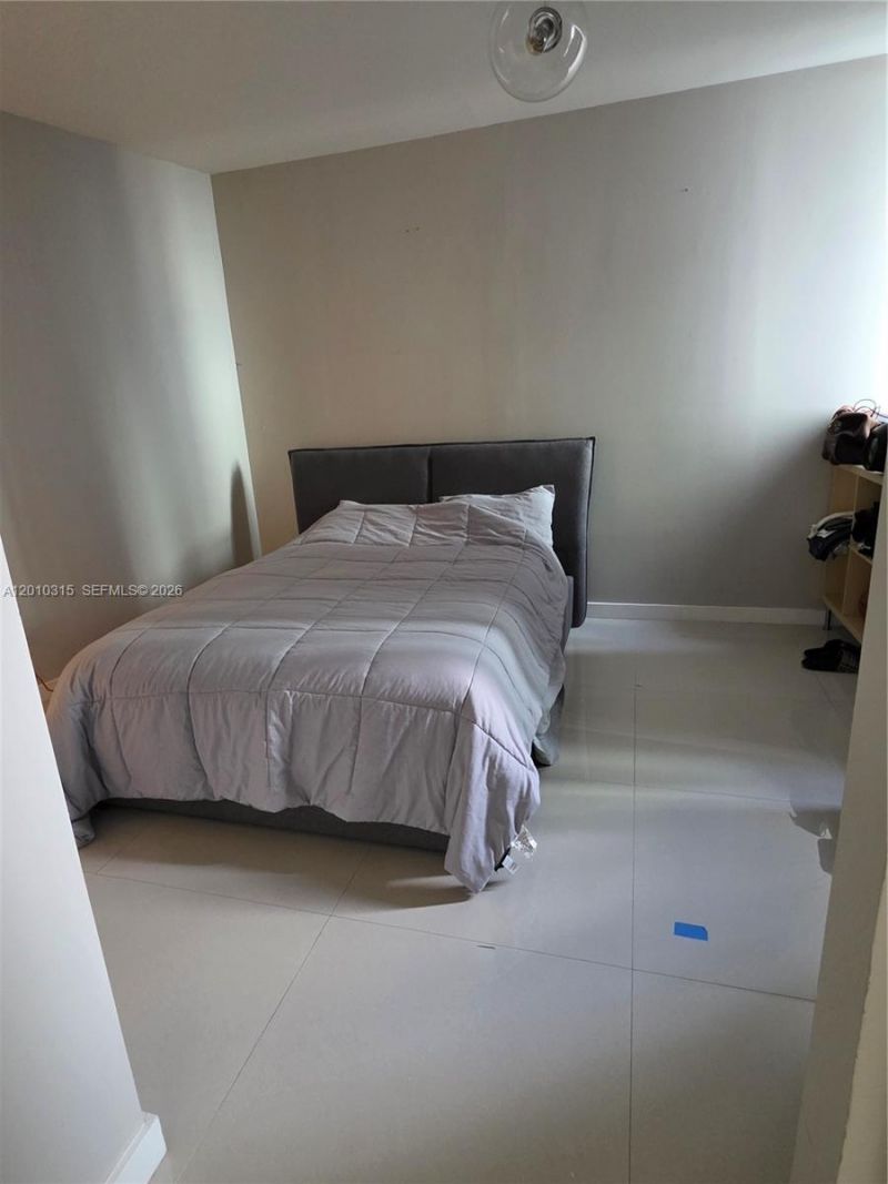 488 NE 18th St , Unit 301, Miami, FL 33132 Photo