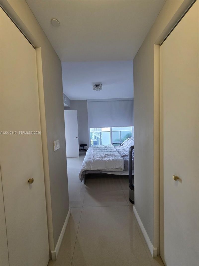 488 NE 18th St , Unit 301, Miami, FL 33132 Photo