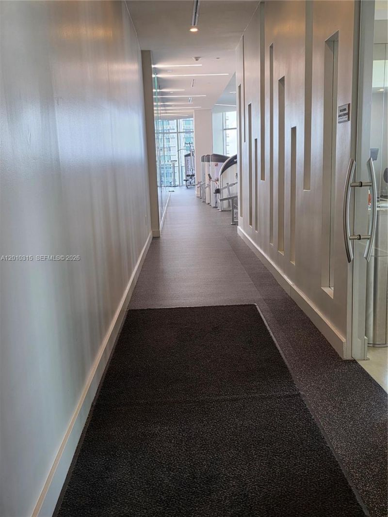 488 NE 18th St , Unit 301, Miami, FL 33132 Photo