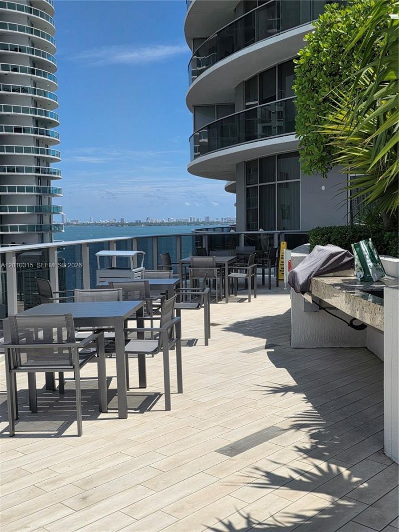 488 NE 18th St , Unit 301, Miami, FL 33132 Photo