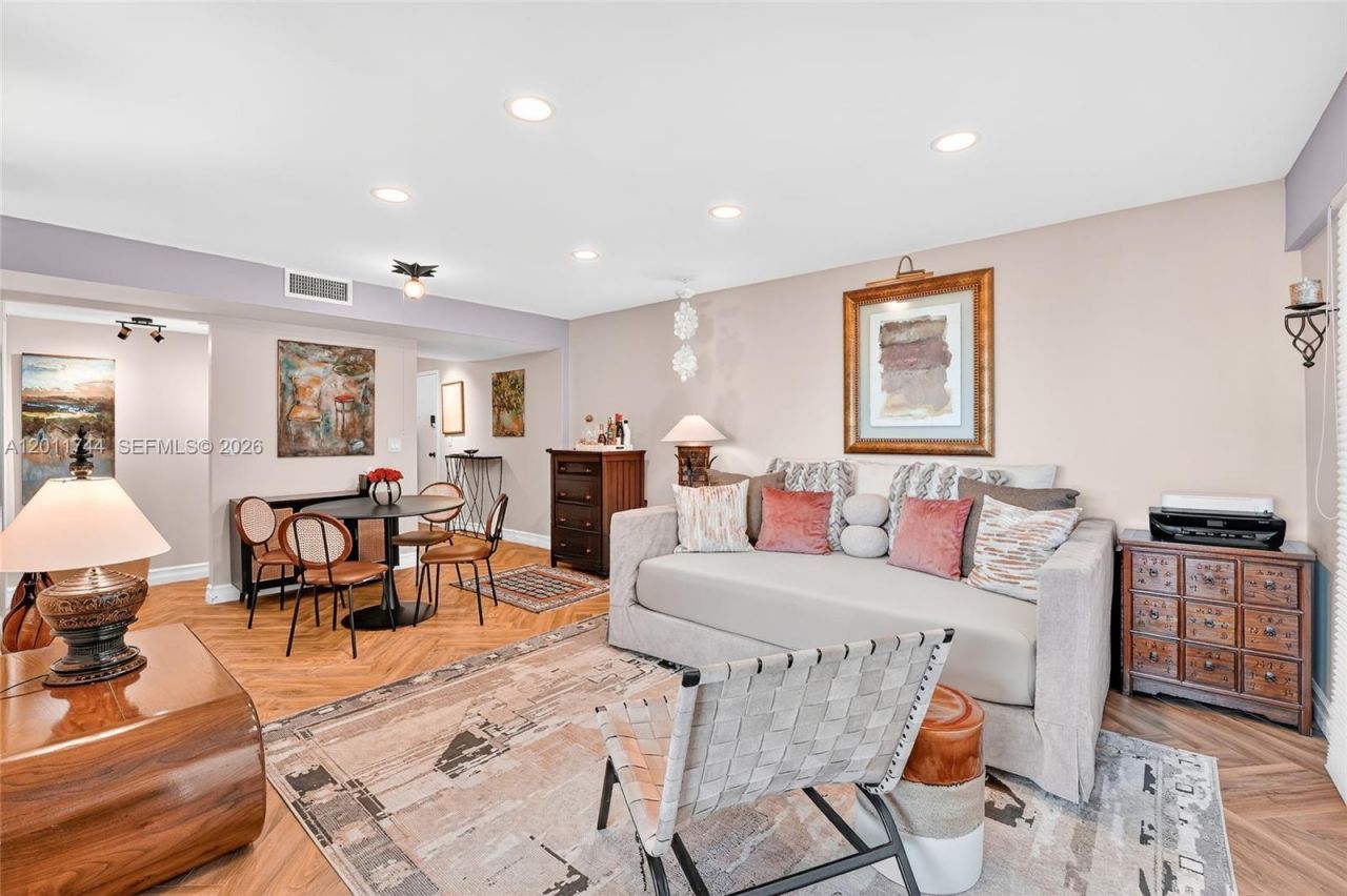 1455 West Ave , Unit 501, Miami Beach, FL 33139 Photo