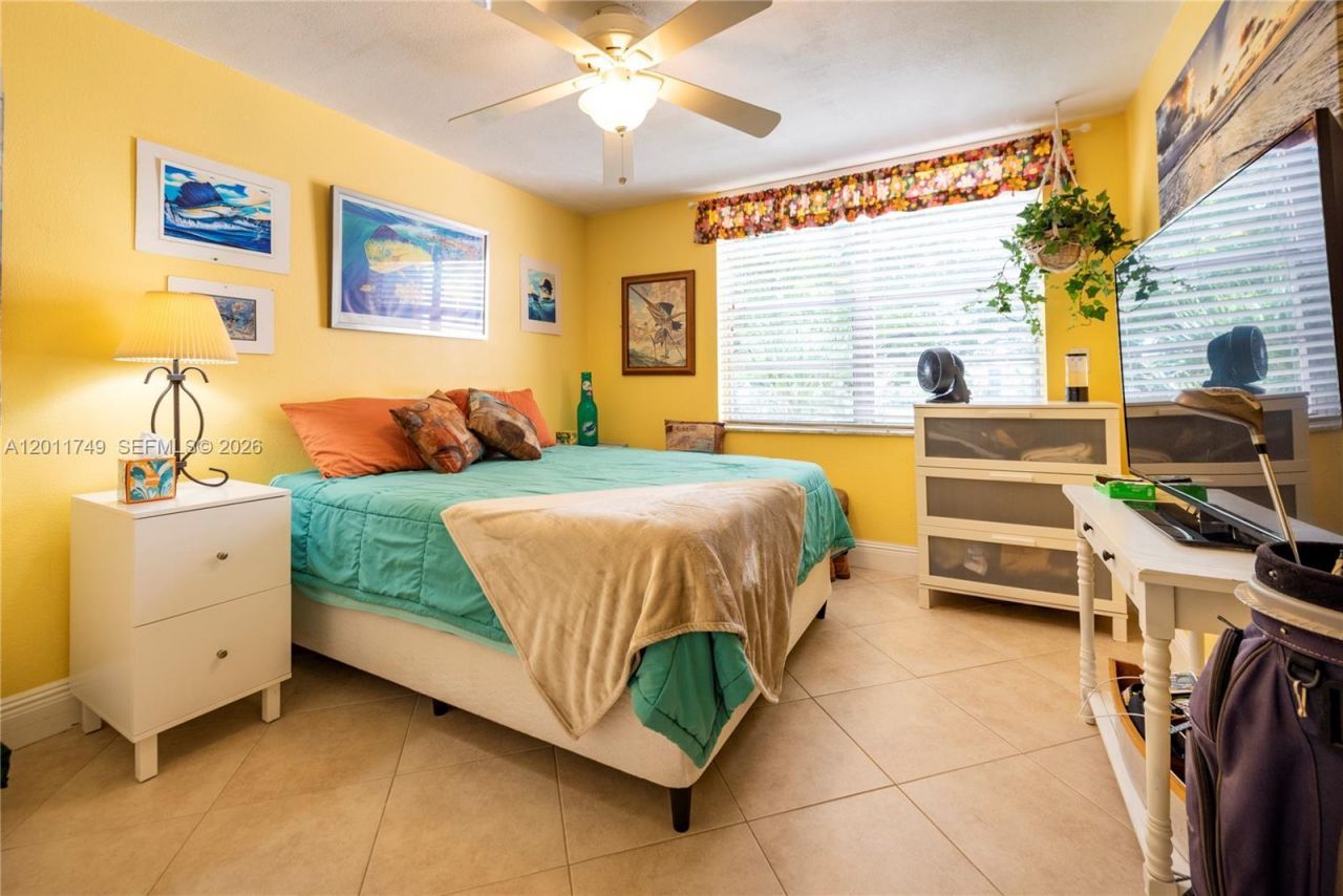 9491 Evergreen Pl , Unit 302, Davie, FL 33324 Photo