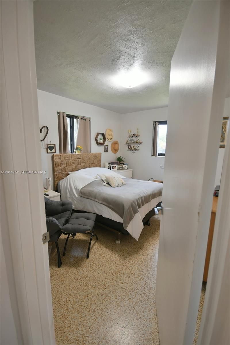 8350 SW 12th Ter, Miami, FL 33144 Photo