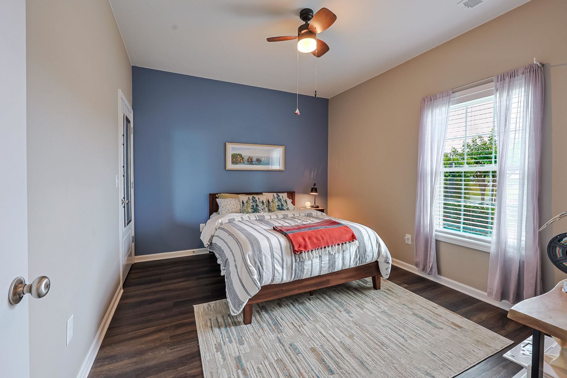207 Moonglow Circle  Photo 14