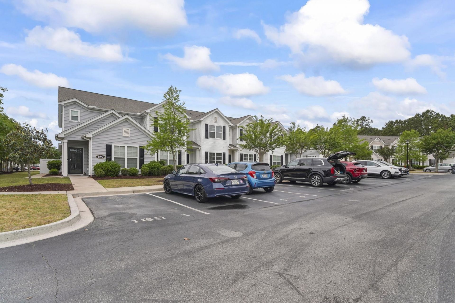 169 Olde Towne Way Photo 7