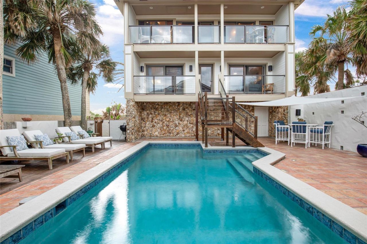 1421 N Atlantic Avenue, New Smyrna Beach, FL 32169 Photo