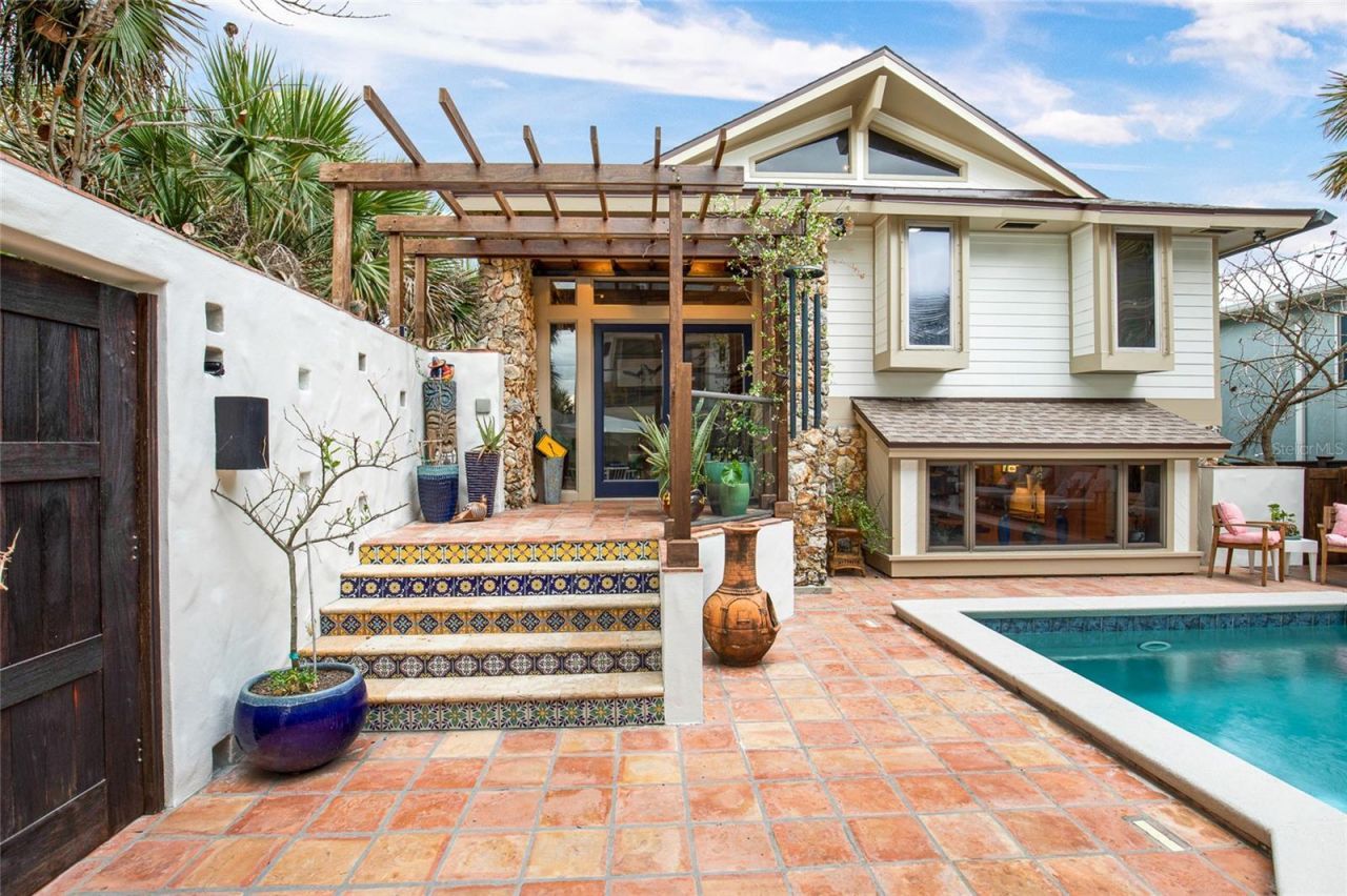 1421 N Atlantic Avenue, New Smyrna Beach, FL 32169 Photo