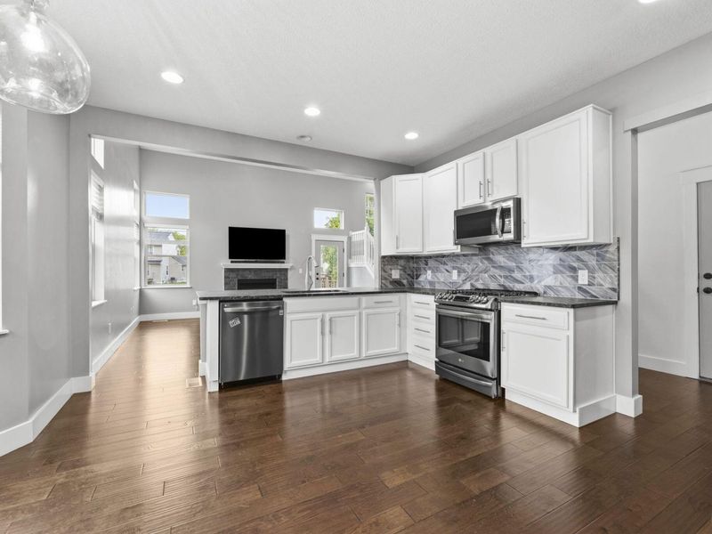 5330 Covington Meadows Drive, Westerville, OH 43082 Photo 11