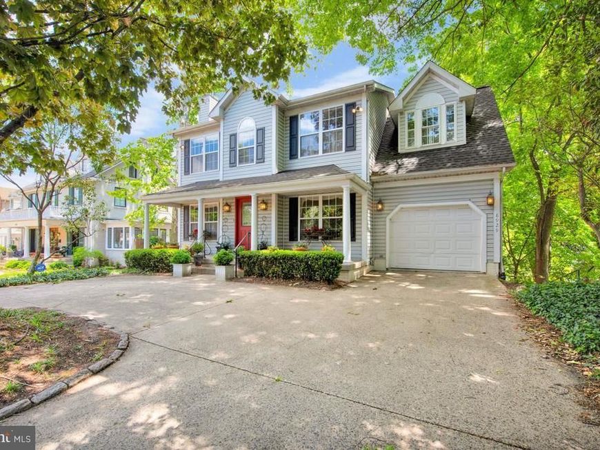 8929 Colesville Road, Silver Spring, MD 20910 Main Photo