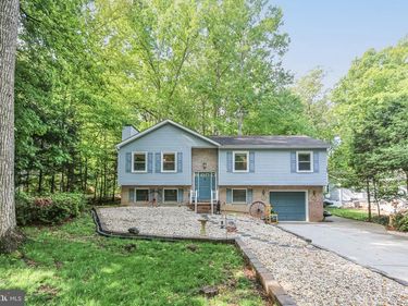 132 JEFFERSON AVENUE, LOCUST GROVE, VA 22508