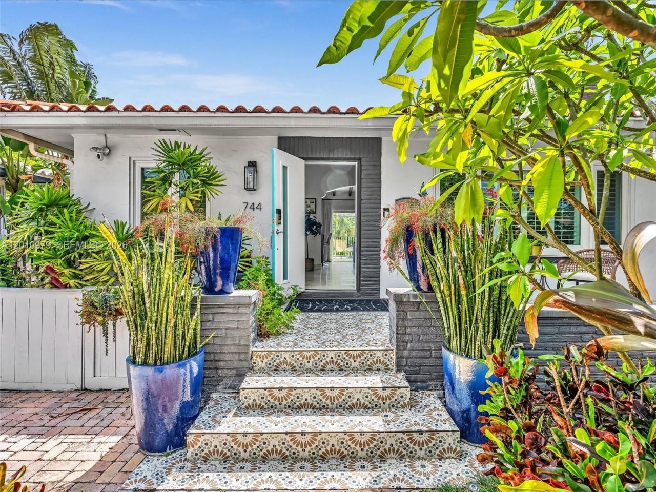 744 NE 18th Ave, Fort Lauderdale, FL 33304 Photo