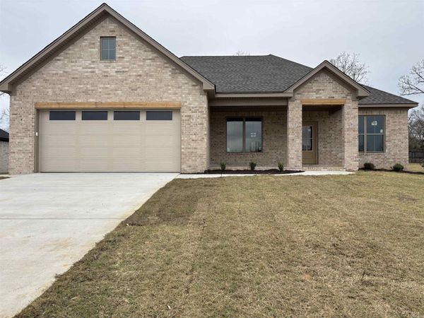 742 Grand Valley Loop , Austin, AR 72007