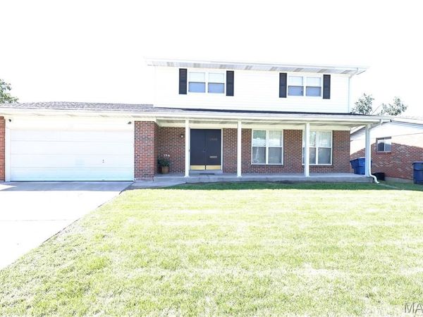 2660 Delaware Drive , Florissant, MO 63033