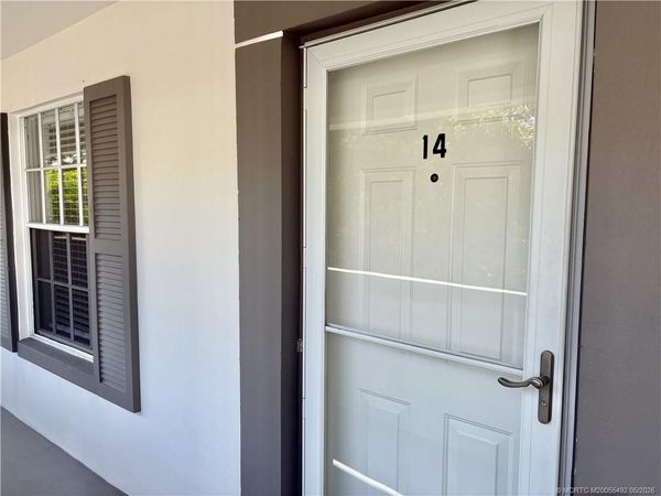802 SE Central Parkway, Unit 14, Stuart, FL 34994