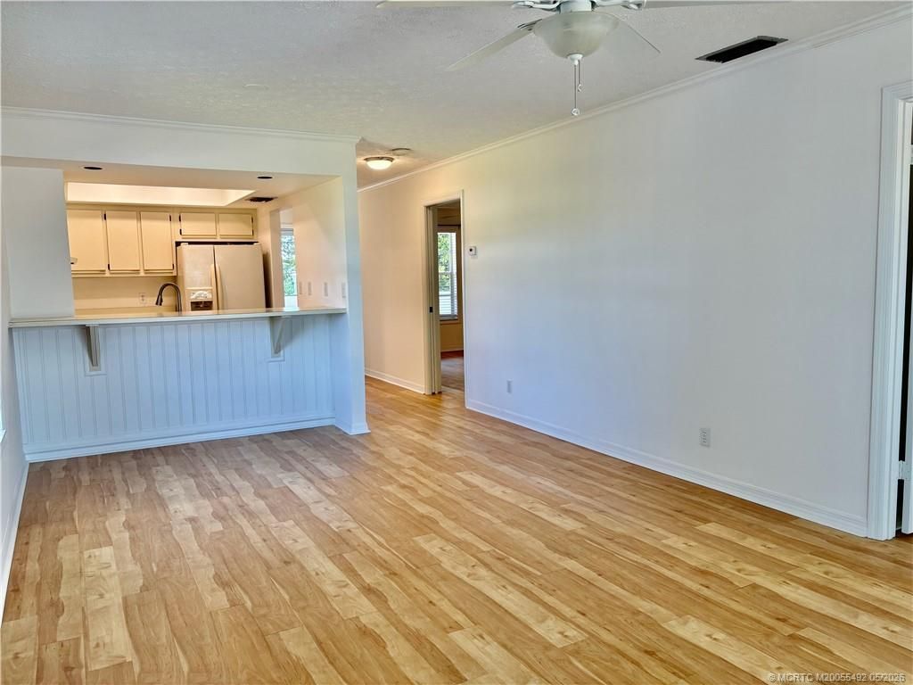802 SE Central Parkway, Unit 14, Stuart, FL 34994 Photo