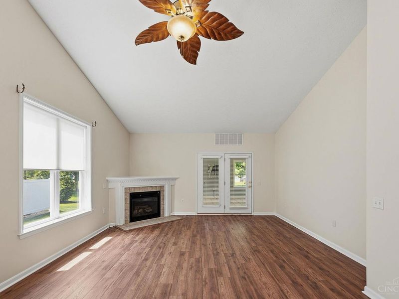 6183 Pondside Drive, Hamilton Twp, OH 45039 Photo 17