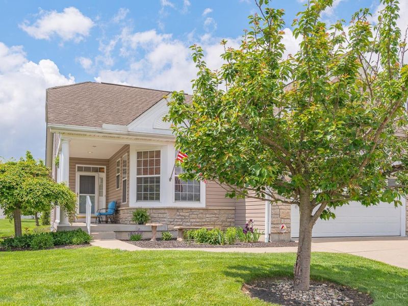 6183 Pondside Drive, Hamilton Twp, OH 45039 Photo 4
