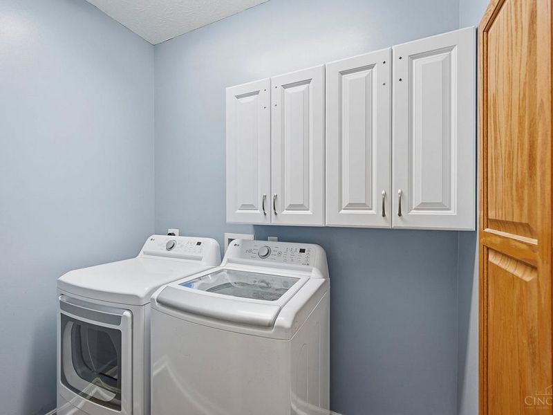 6183 Pondside Drive, Hamilton Twp, OH 45039 Photo 47
