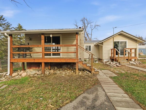 19936 Major Avenue , Hutchinson, MN 55350