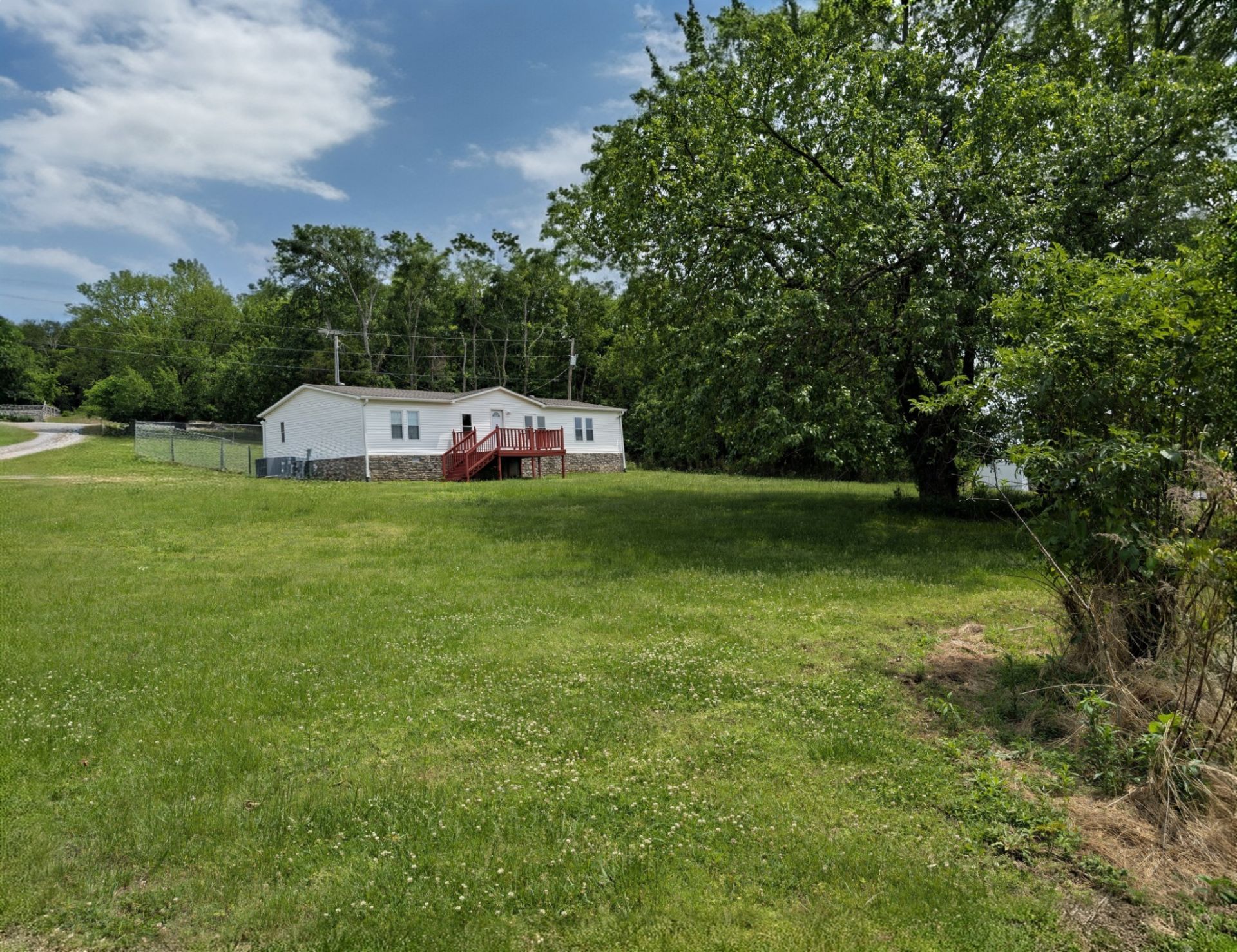 11 Brittany Ln , Gordonsville, TN 38563 Main Photo