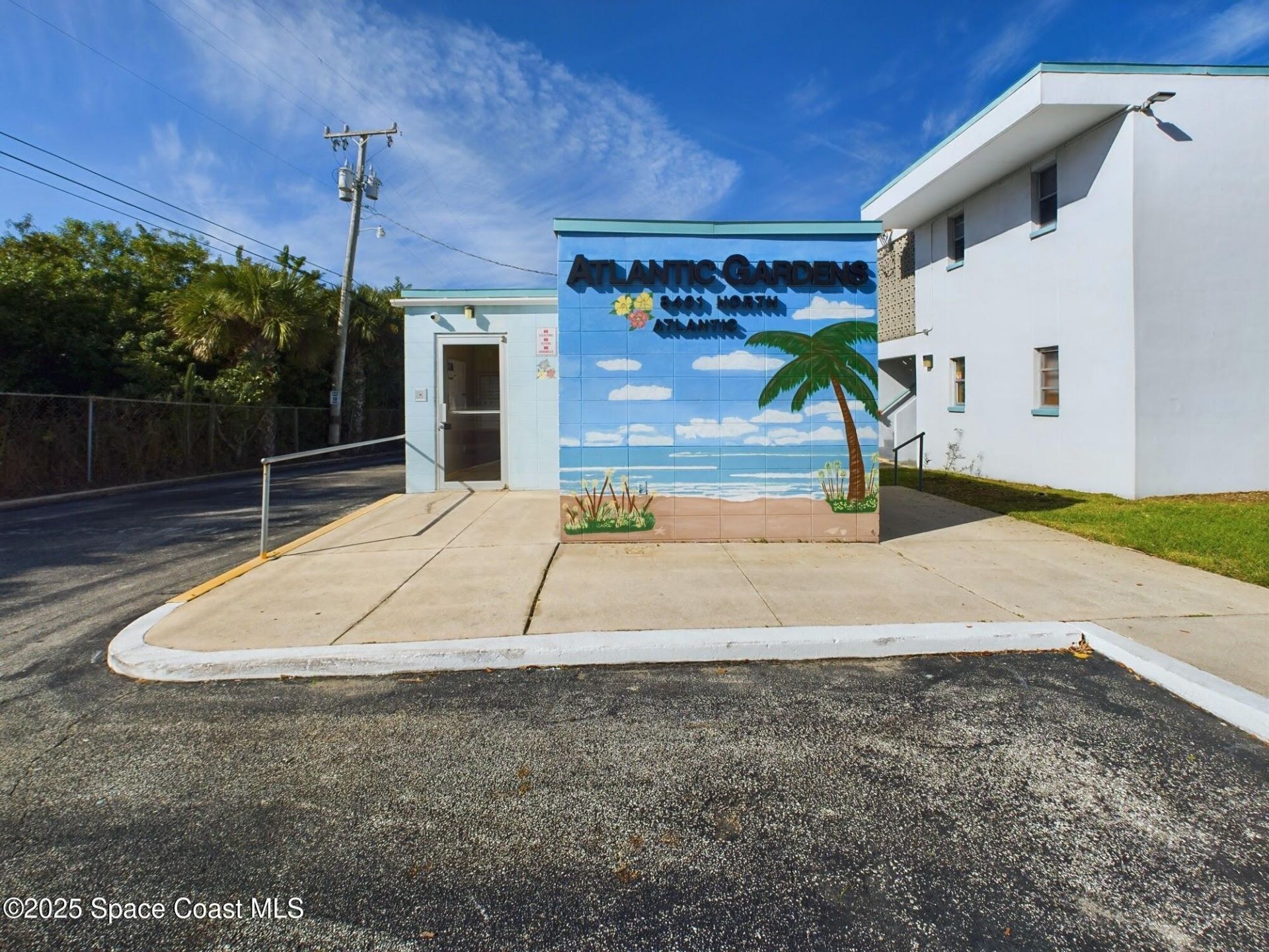 8401 N Atlantic Avenue, Unit B-3, Cape Canaveral, FL 32920 Photo