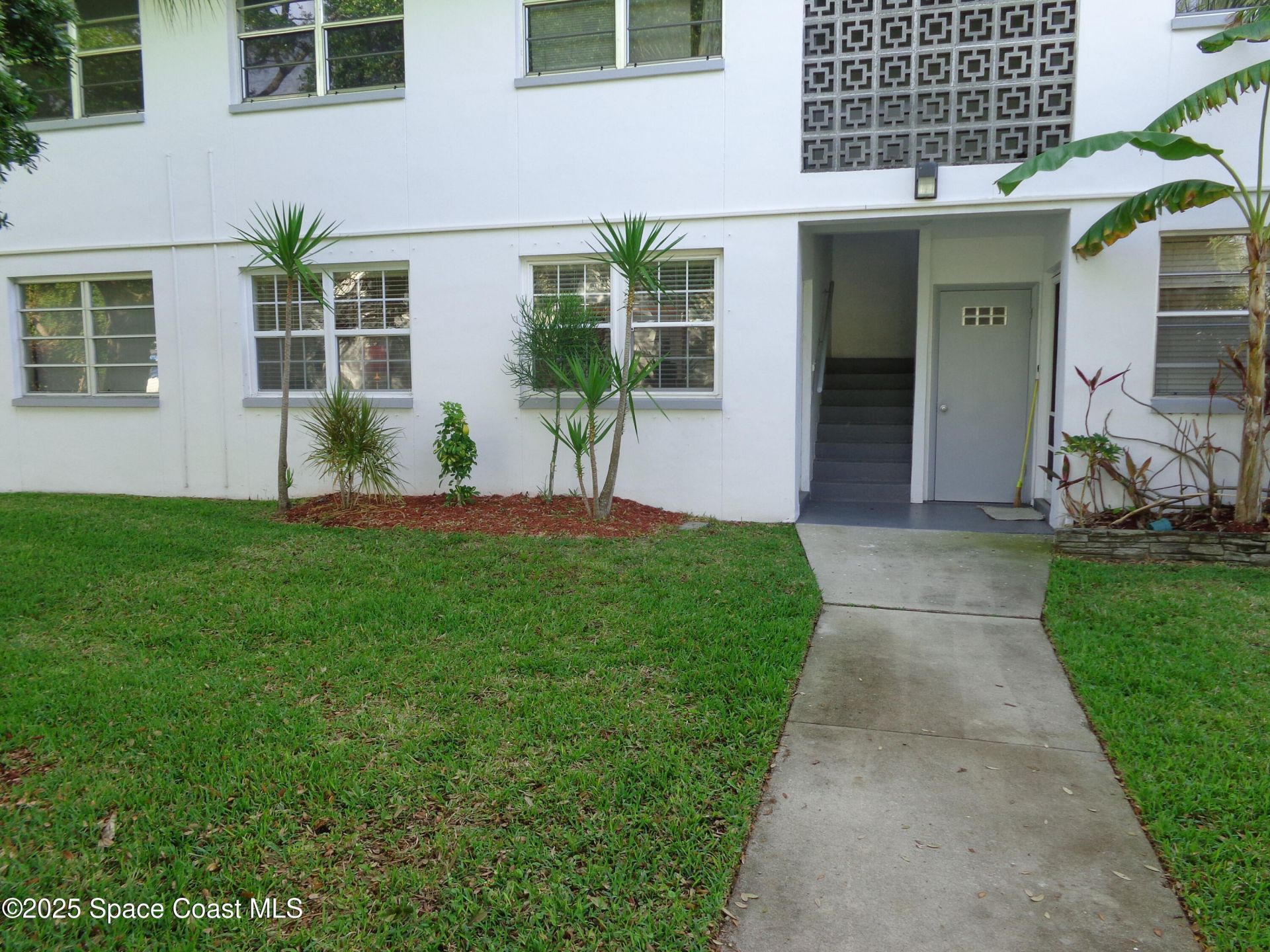 8401 N Atlantic Avenue, Unit B-3, Cape Canaveral, FL 32920 Photo
