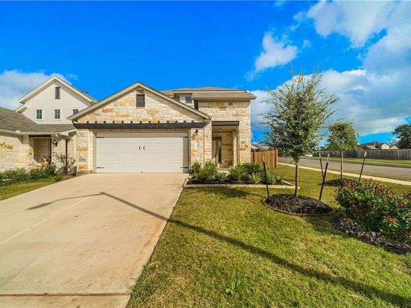 100 Earl Keen ST, Leander, TX 78641