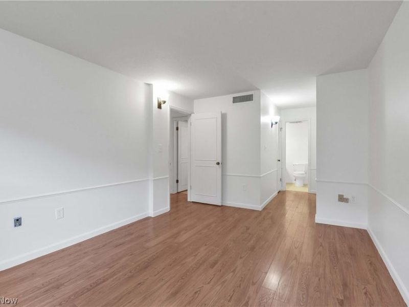 22701 Center Ridge Road , Unit 212, Rocky River, OH 44116 Photo 11