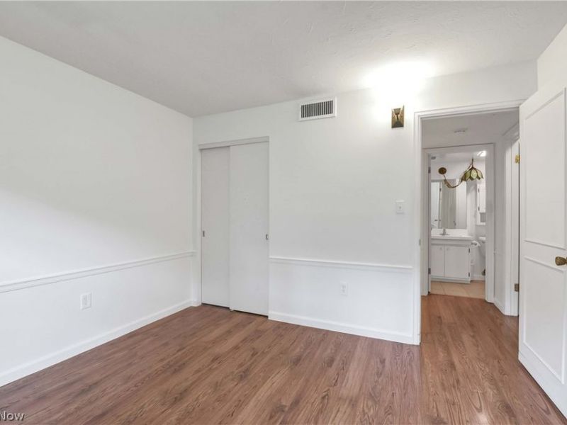 22701 Center Ridge Road , Unit 212, Rocky River, OH 44116 Photo 19