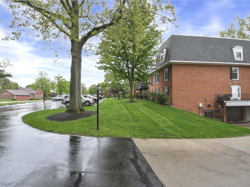 22701 Center Ridge Road , Unit 212, Rocky River, OH 44116 Photo 41