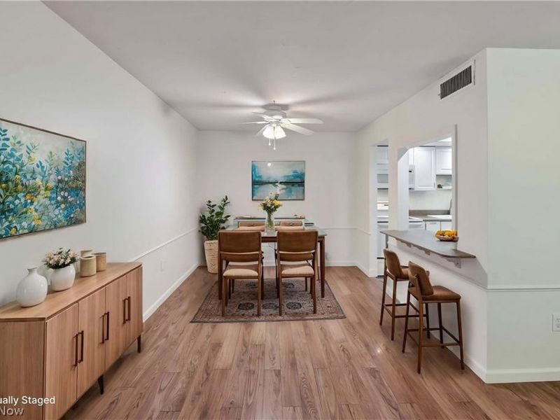 22701 Center Ridge Road , Unit 212, Rocky River, OH 44116 Photo 6