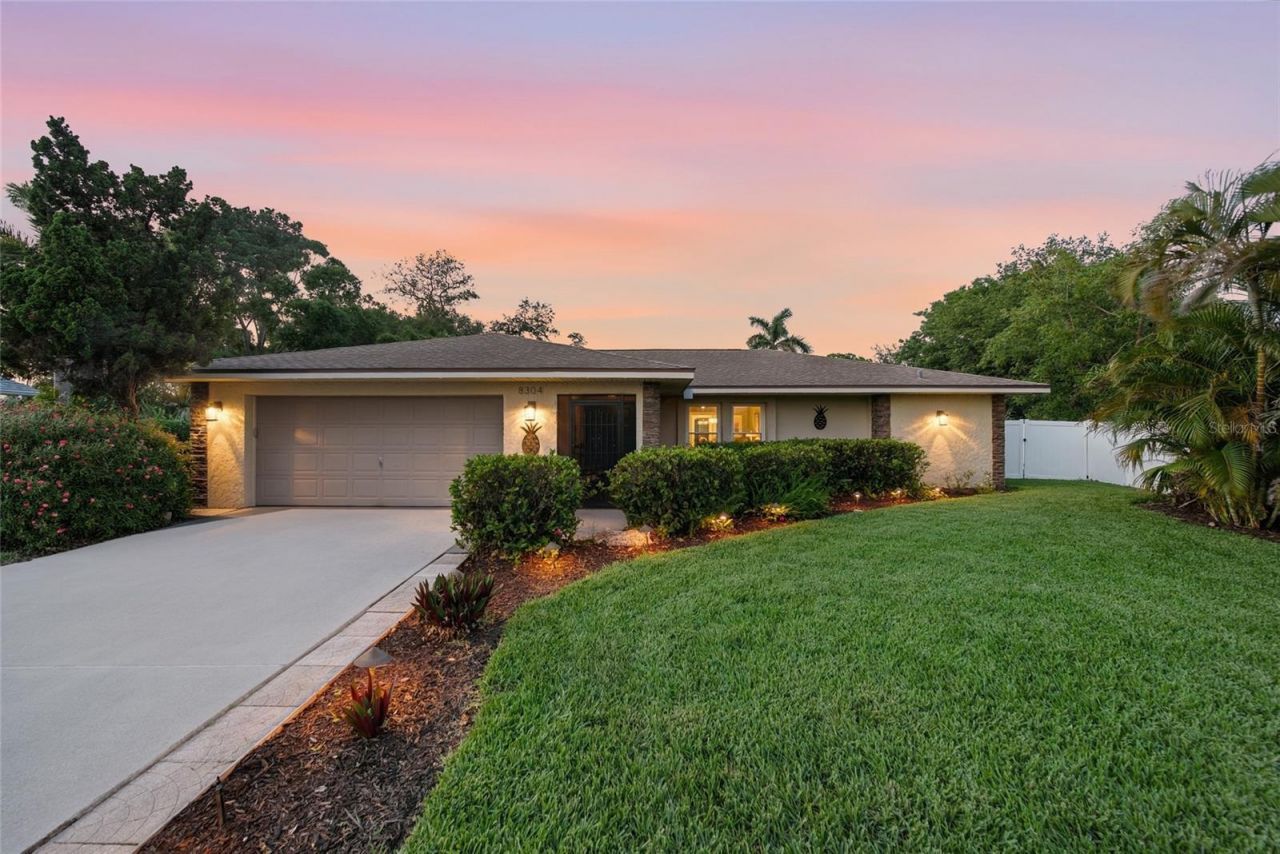 8304 12TH AVENUE DRIVE NW Bradenton, FL 34209