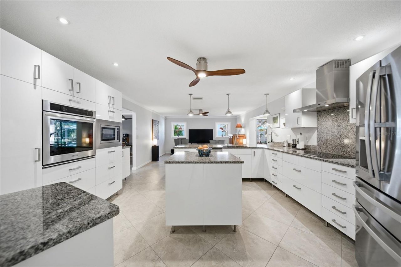 8304 12th Avenue Drive Nw, Bradenton, FL 34209 Photo