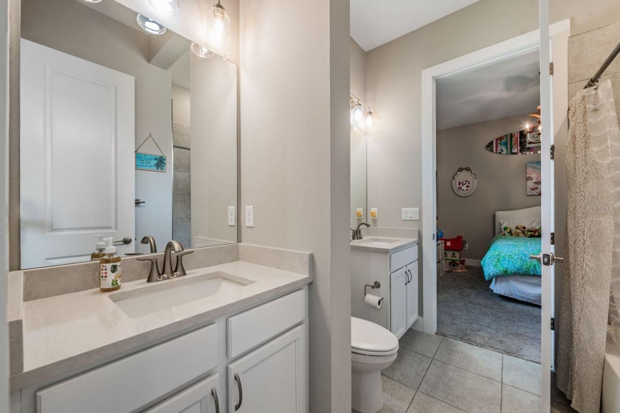 10470 Purple Thistle Way, San Antonio, FL 33576 Photo