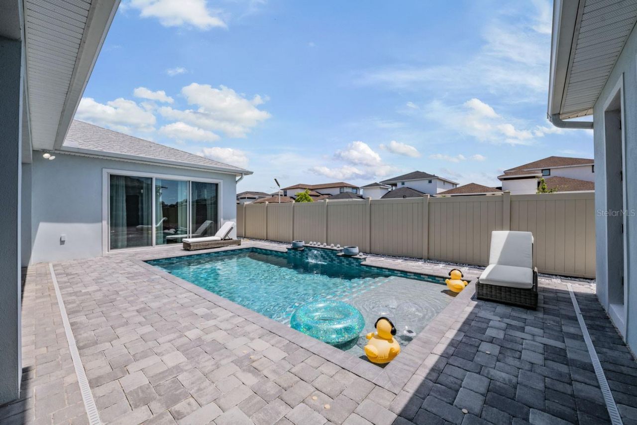 10470 Purple Thistle Way, San Antonio, FL 33576 Photo