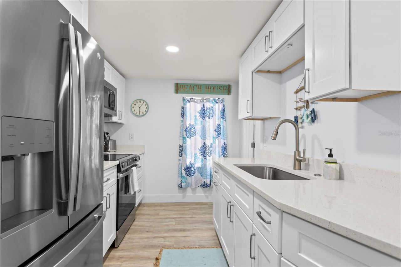 13095 Gulf Lane , Madeira Beach, FL 33708 Photo