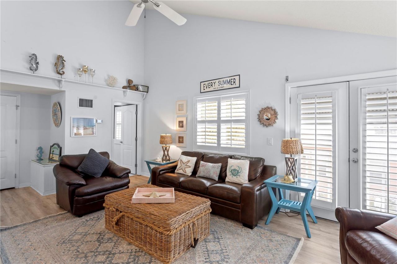 13095 Gulf Lane , Madeira Beach, FL 33708 Photo