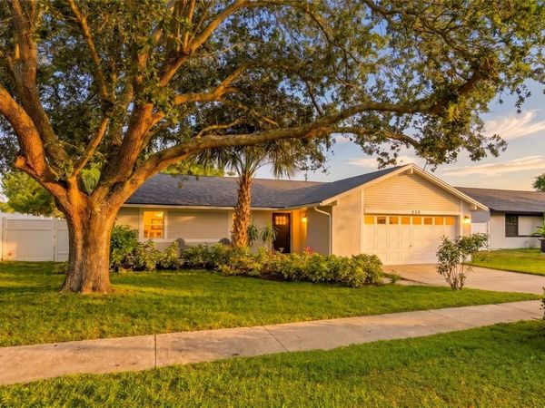 239 MYRTLE COURT , PALM HARBOR, FL 34683