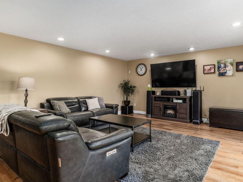 916 Washington Street , Pickerington, OH 43147 Photo 16
