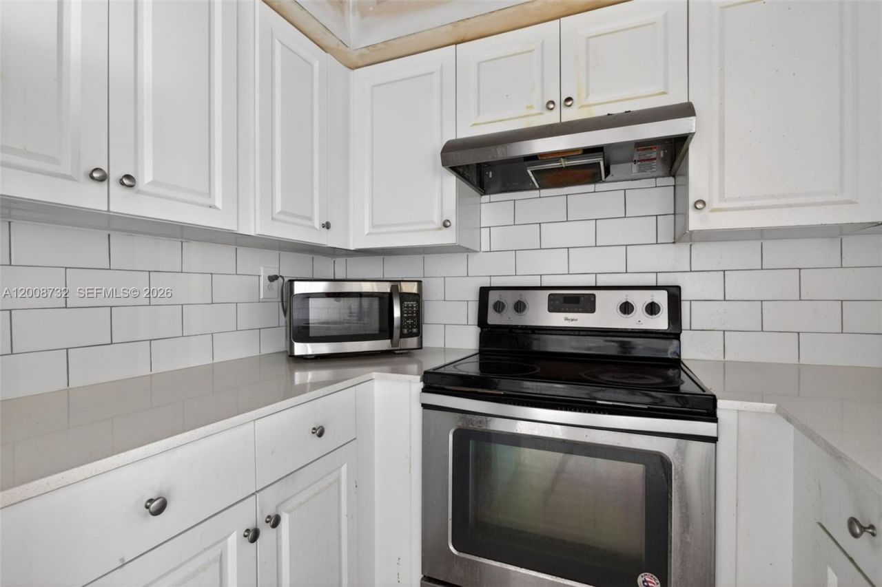 2526 Coral Springs Dr, Unit 2526, Coral Springs, FL 33065 Photo