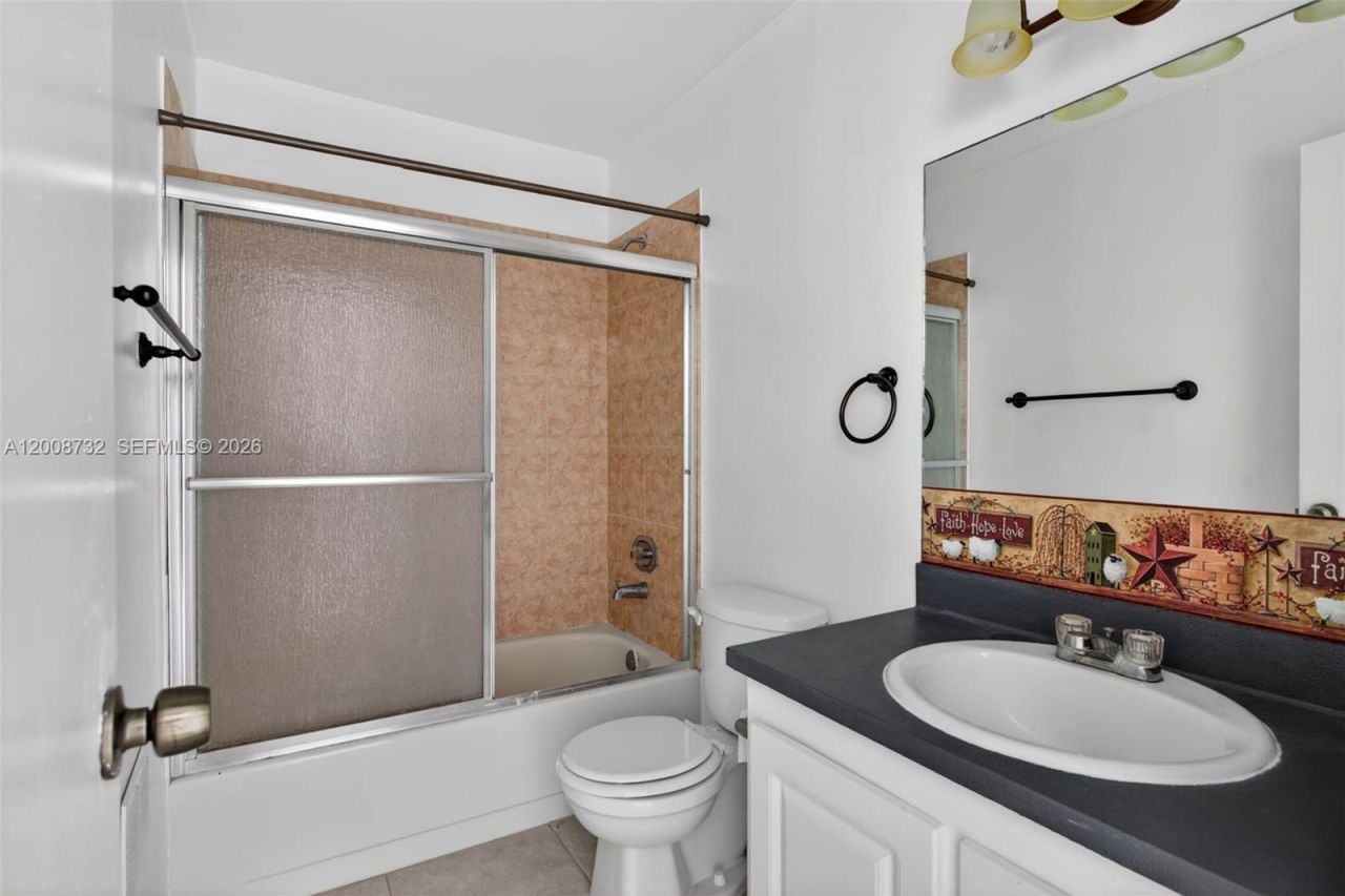 2526 Coral Springs Dr, Unit 2526, Coral Springs, FL 33065 Photo