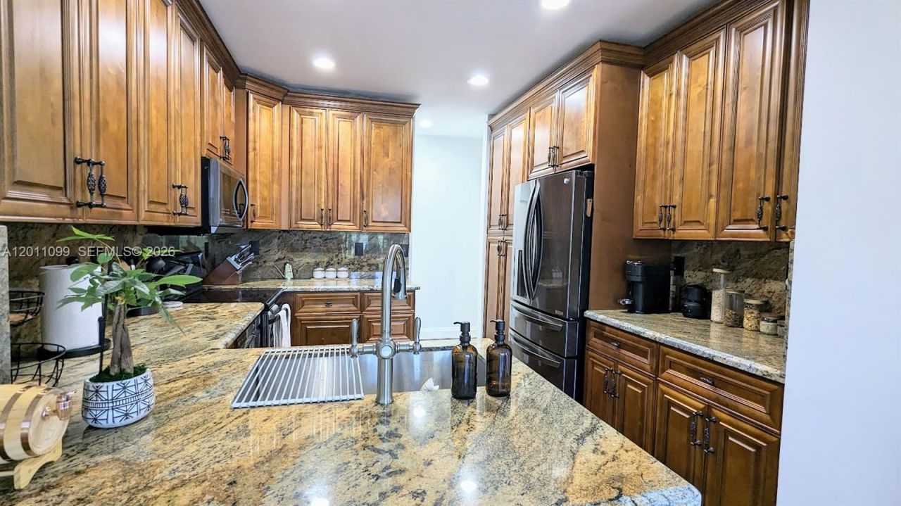 1181 SW 158th Ave, Unit 1181, Pembroke Pines, FL 33027 Photo